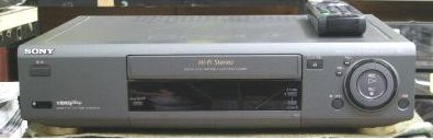 【中古】【非常に良い】SONY VHS ビデオデッキ SLV-FX11｜ドリエムコーポレーション