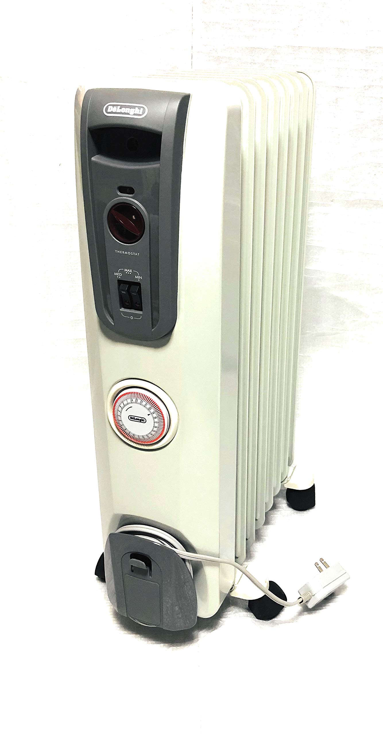 【中古】【非常に良い】デロンギ：オイルヒーター /H770812EFSN-GY