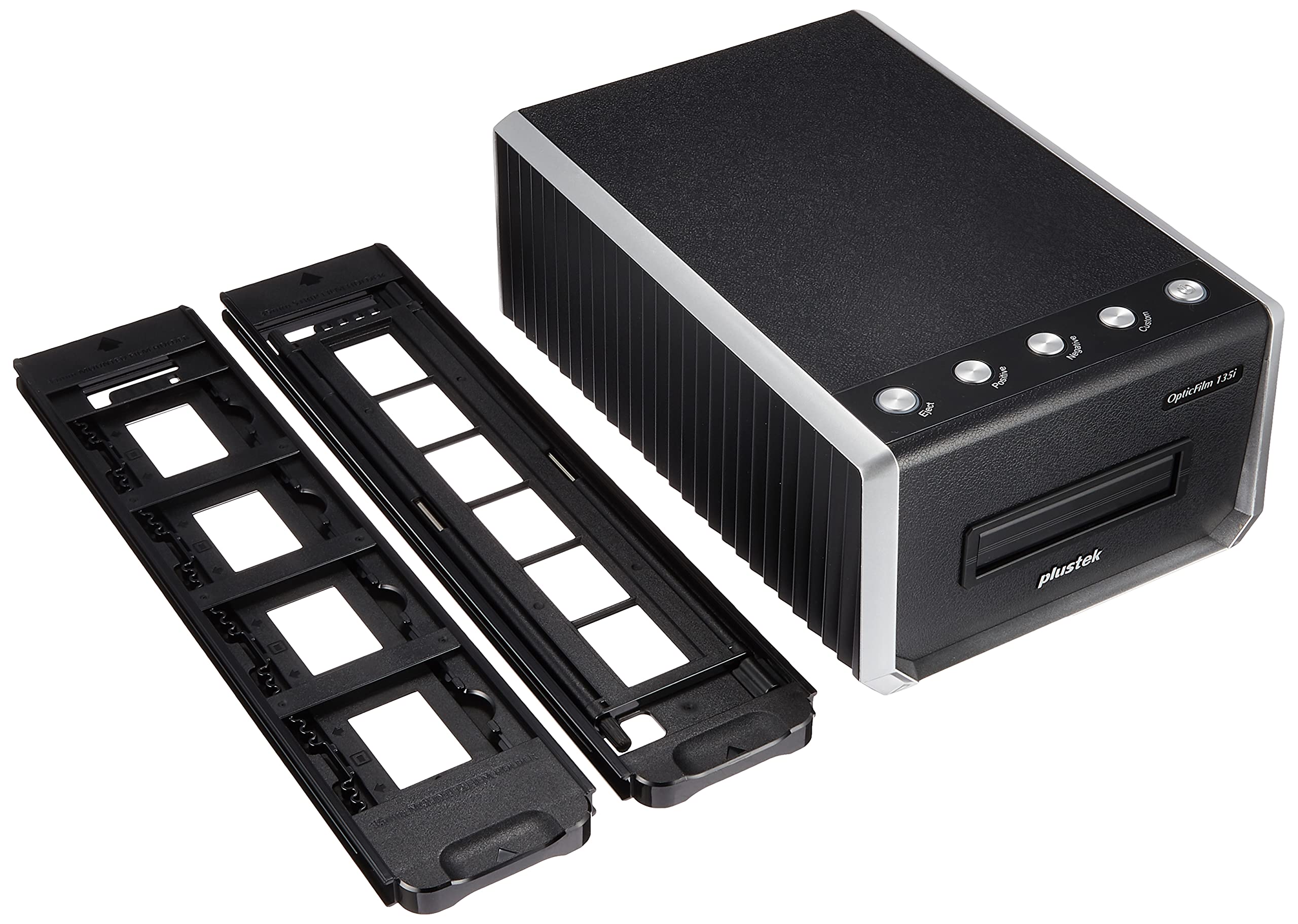 【中古】【人並み外れたに好いたらしい】Plustek OpticFilm 135i 35粍専用写真フィルムスキャナ 自動小銃一こま送り Windows10 / macOS 相応う