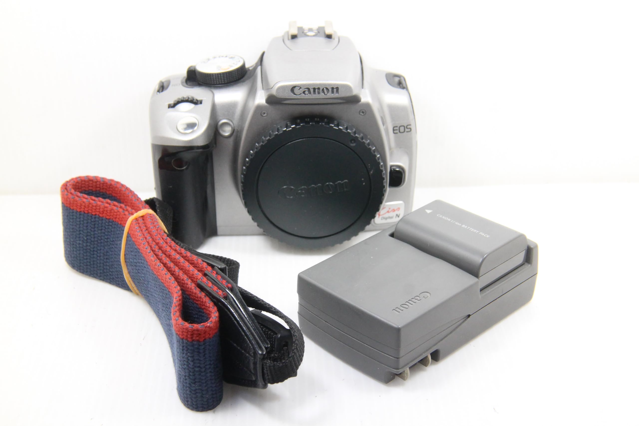 【中古】【非常に良い】Canon EOS KISS デジタル N シルバー ボディ 0128B001｜ドリエムコーポレーション