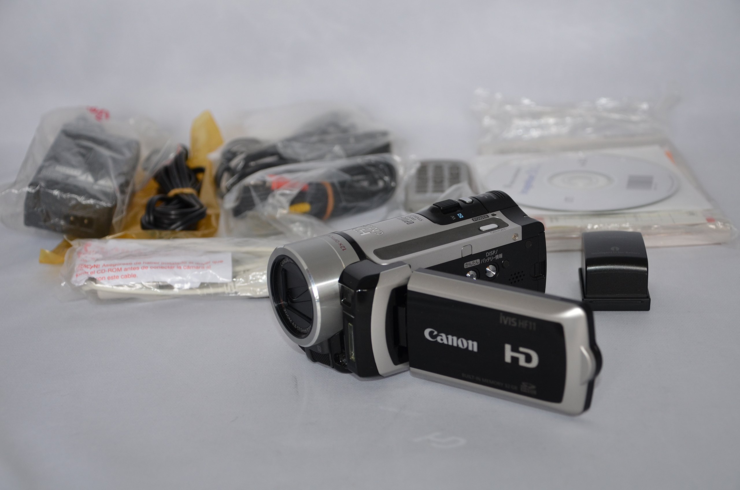 【中古】【非常に良い】Canon フルハイビジョンビデオカメラ iVIS (アイビス) HF11 iVIS HF11