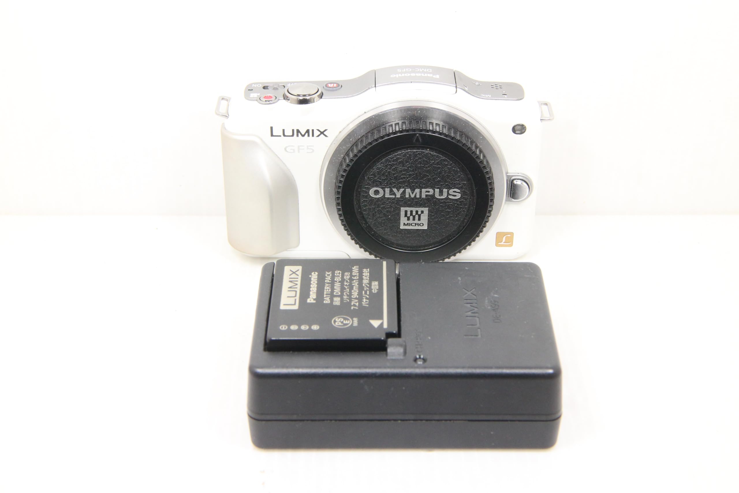 【中古】【非常に良い】パナソニック(Panasonic) ミラーレス一眼カメラ ルミックス GF5 ボディ 1210万画素 シェルホワイト DMC-GF5-W