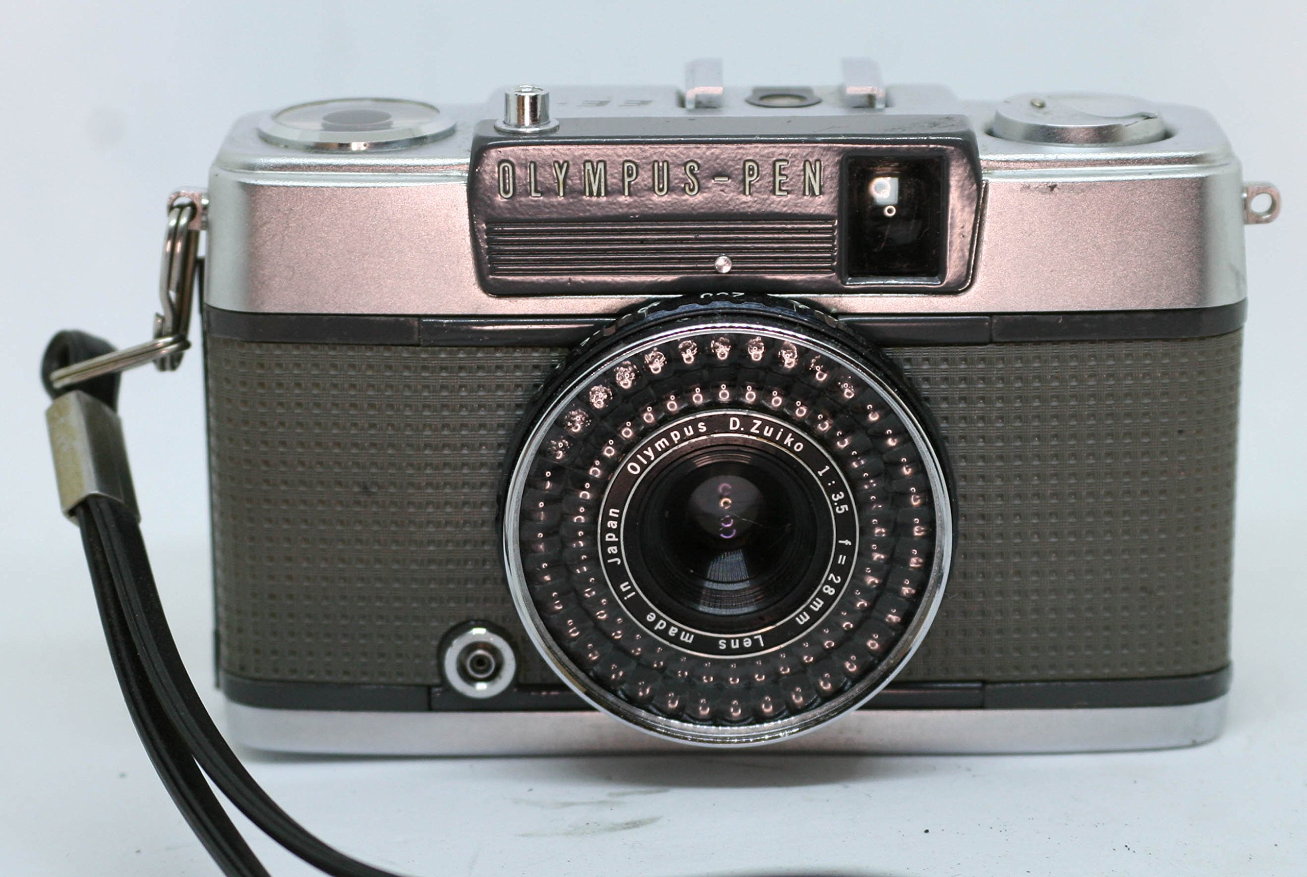 【中古】【非常に良い】OLYMPUS PEN EE-2|ドリエムコーポレーション