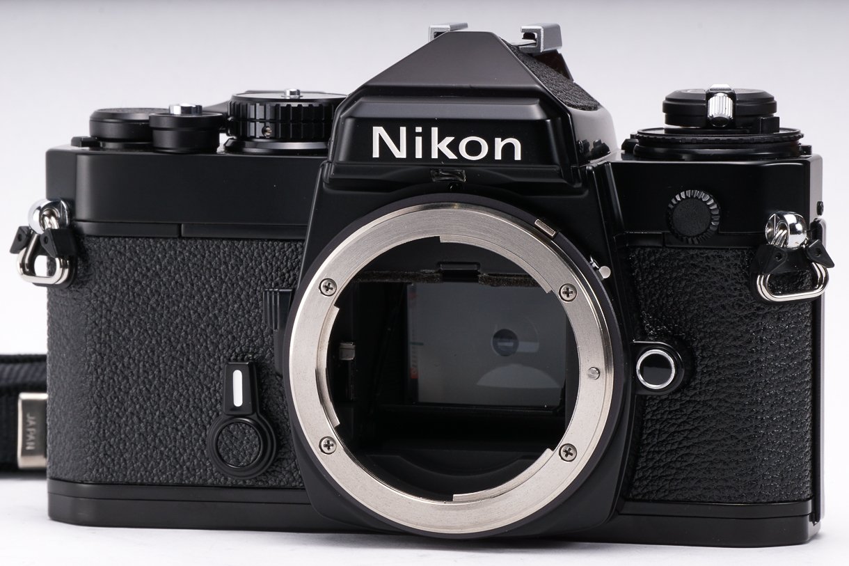 【中古】【非常に良い】nikon FE ブラック|ドリエムコーポレーション
