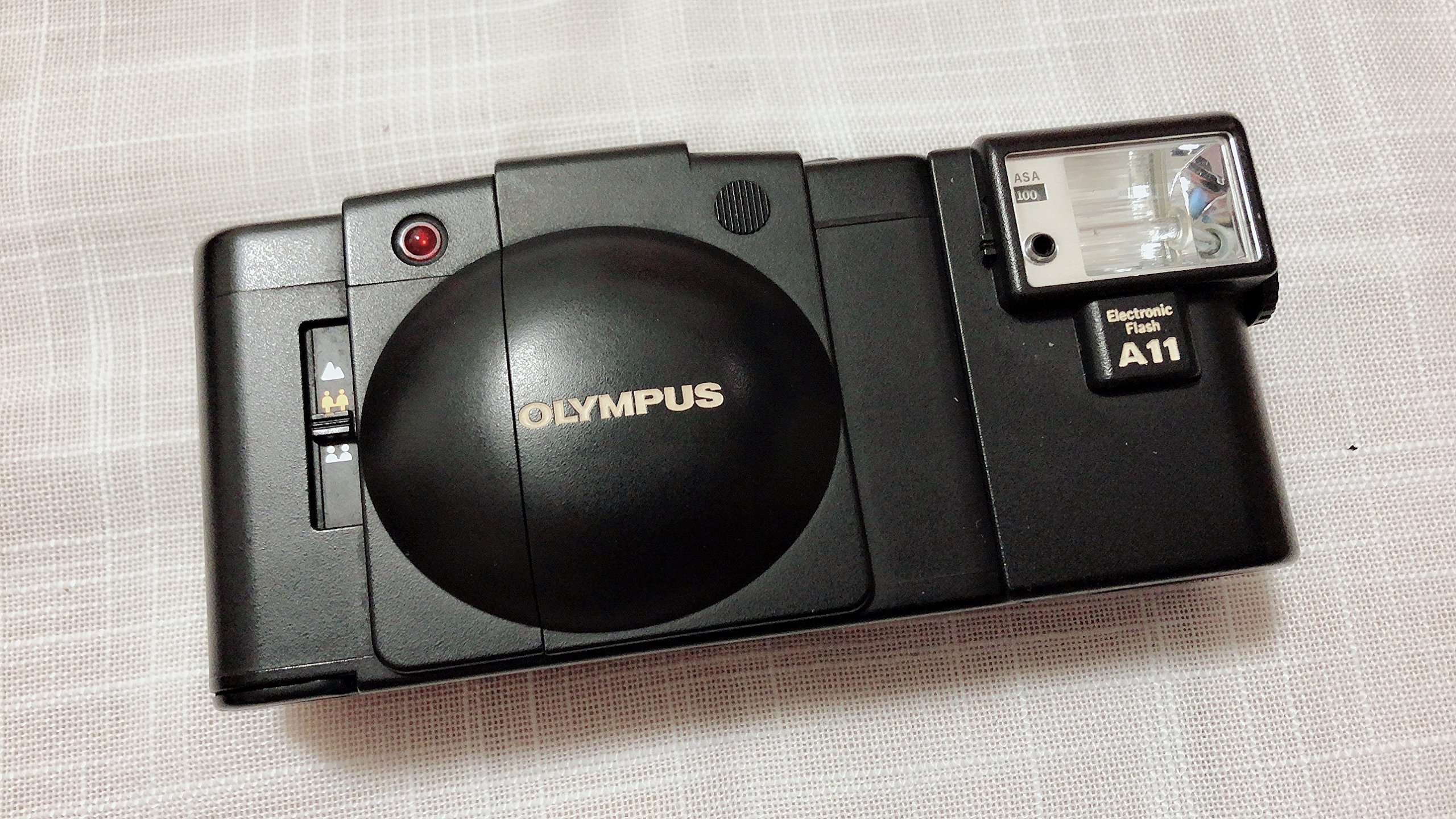 【中古】【非常に良い】Olympus XA2 A11付き|ドリエムコーポレーション