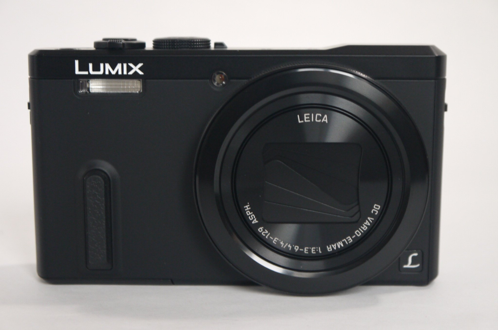 【中古】【人並み外れたに似つかわしい】パナソニック デジタル写真機 ルミックス TZ60 光学30倍 黒いこと DMC-TZ60-K