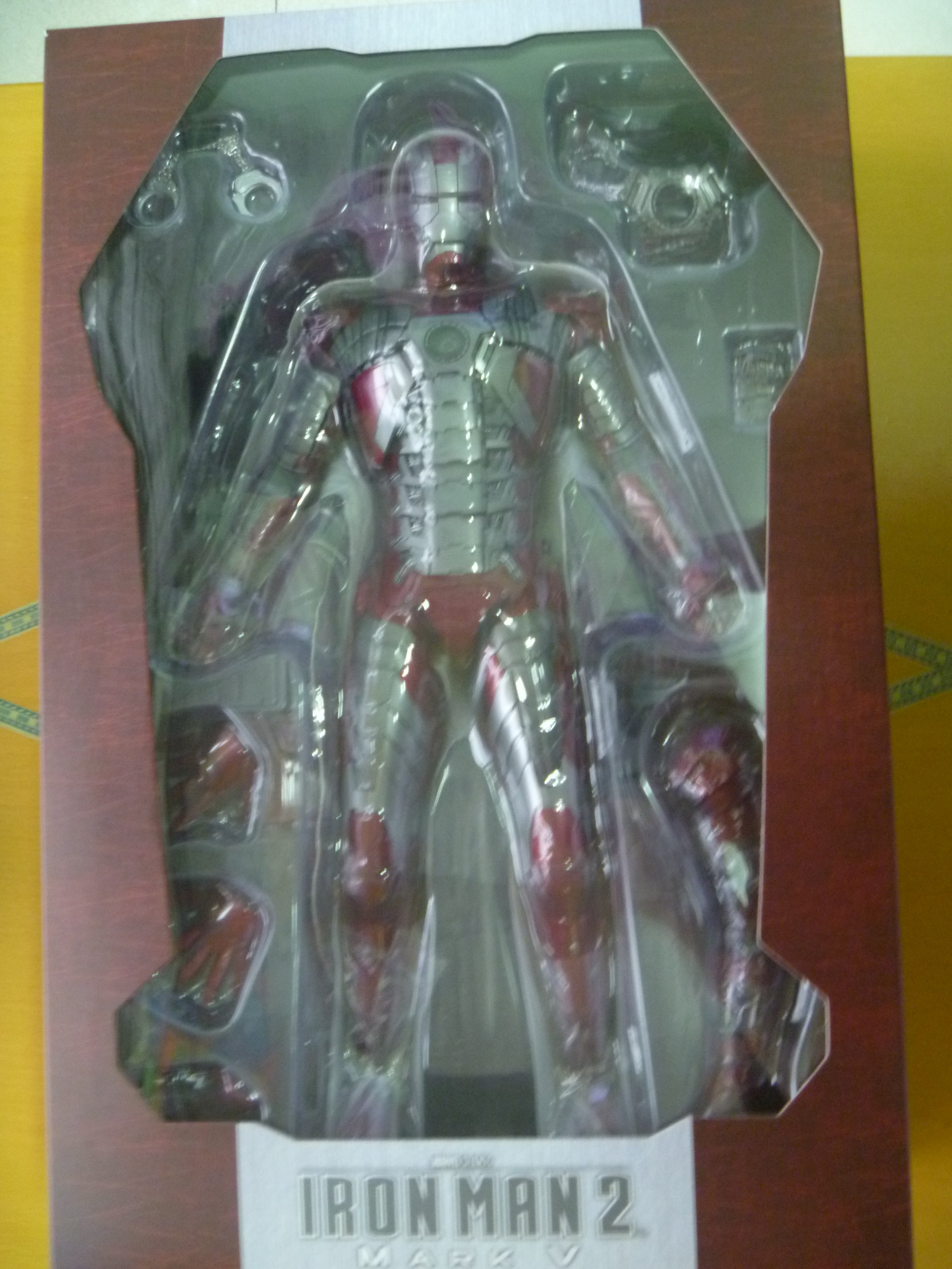 【中古】【非常に良い】ムービー・マスターピース アイアンマン2 1/6スケールフィギュア アイアンマン・マーク5