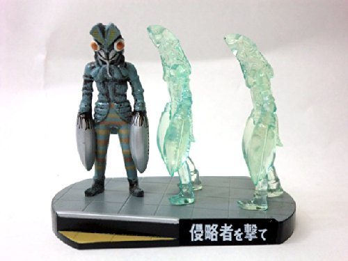 【中古】【非常に良い】ウルトラ怪獣名鑑 侵略者を撃て バルタン星人｜ドリエムコーポレーション