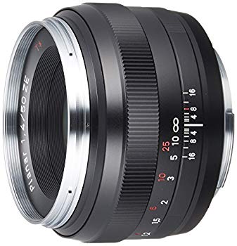 【中古】Carl Zeiss Planar T*1.4/50 ZE (キャノンEF) wyw801m
