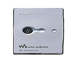 【中古】SONY ソニー MZ-E700-S しろがね色 携帯型MD電気蓄音機 MDLP相応う （MD生まれ変わり専用機/MDウォークマン） d2ldlup