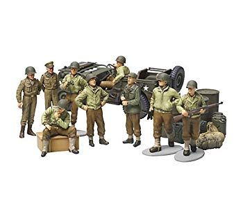 AFVクラブ AFV CLUB 1/35 ドイツ戦車兵「ハンティングクルー」w/犬・ウサギ FV35092 プラモデル rdzdsi3 Amazon.co.jp: AFVクラブ 1/35 ドイツ戦車兵 ハンティングクルー