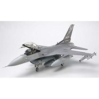 【中古】(未使用･未開封品)　タミヤ 1/48 傑作機シリーズ No.101 アメリカ空軍 ロッキード マーチン F-16C ブロック25/32 ファイティングファルコン アメリカ州空軍 プラモデ sdt40b8
