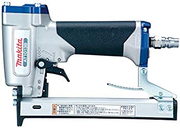 【中古】(未使用･未開封品)　マキタ(Makita) エアタッカ 10mm AT1013B f4u0baa
