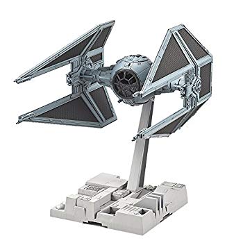 【中古】スター・ウォーズ タイ・インターセプター 1/72スケール プラモデル 2zzhgl6