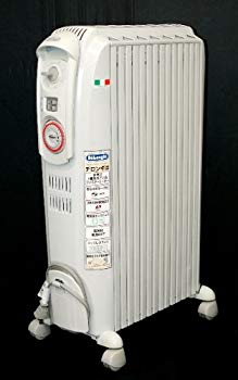 【中古】DeLonghi デロンギ　　D071249ECF　オイルヒーター　（ラジエーターヒーター）　7枚フィン：X字型/1200W 9jupf8b｜ドリエムコーポレーション 27,206円
