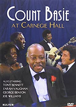 【中古】【非常に良い】At Carnegie Hall [DVD]