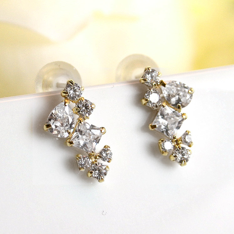 楽天市場】プラチナ CZ スーパーキュービックジルコニア ピアスPt900