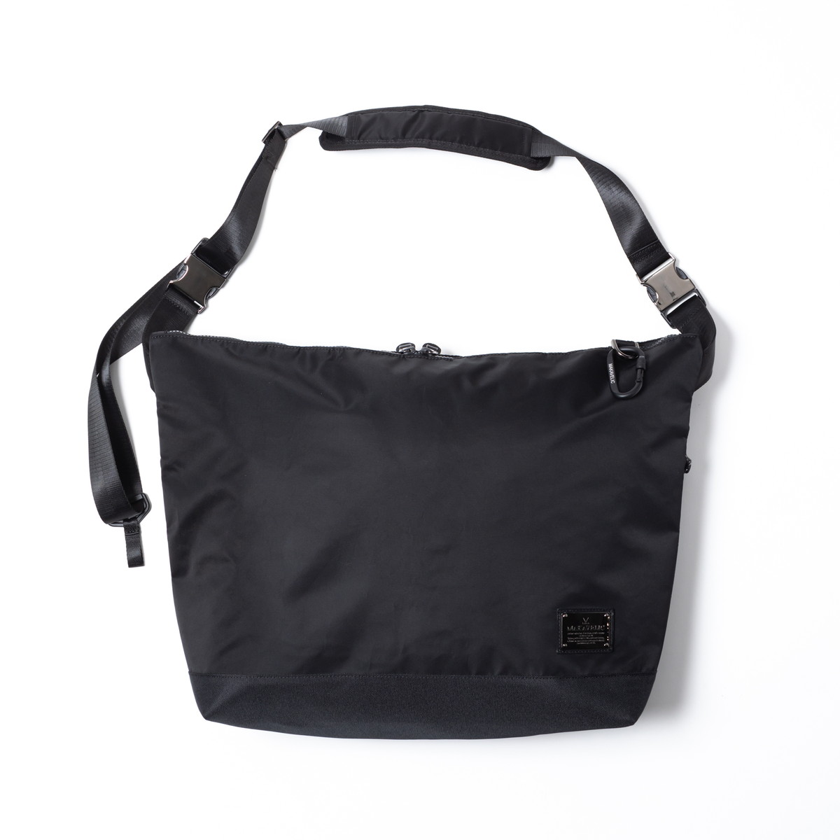 マキャベリック ショルダーバッグ MAKAVELIC SIERRA URBAN MESSENGER BAG SIERRA EDITION ショルダーバッグ 28～30L トラベル メンズ レディース 3126-10505 【正規販売店】