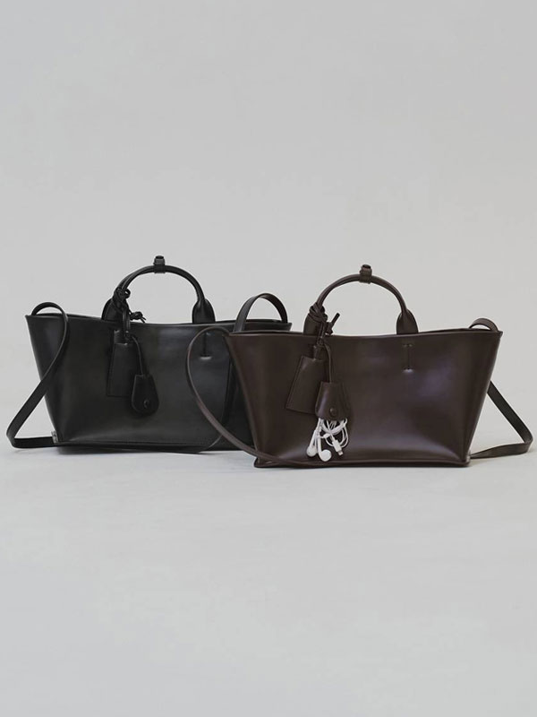 【予約販売】TODAYFUL 2026Winter トゥデイフル バッグ Useful Leather Bag(M) 12月上旬～下旬予約 ユースフルレザーバッグM ショルダーバッグ ハンドバッグ 手持ち 肩掛け 本革 牛革 12521021 12621040 12521011 26冬｜ダブルハート（DOUBLE HEART）