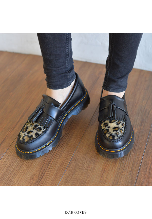大きな割引 Sale Off ドクターマーチン Dr Martens Adrian Leopard フラッフィー ローファー レオパード 柄 シューズ レディース ブーツ ブーティー レザー アリニンレザー ファー フェイクファー ダークグレー 光沢 定番 人気 ダブルハート Double