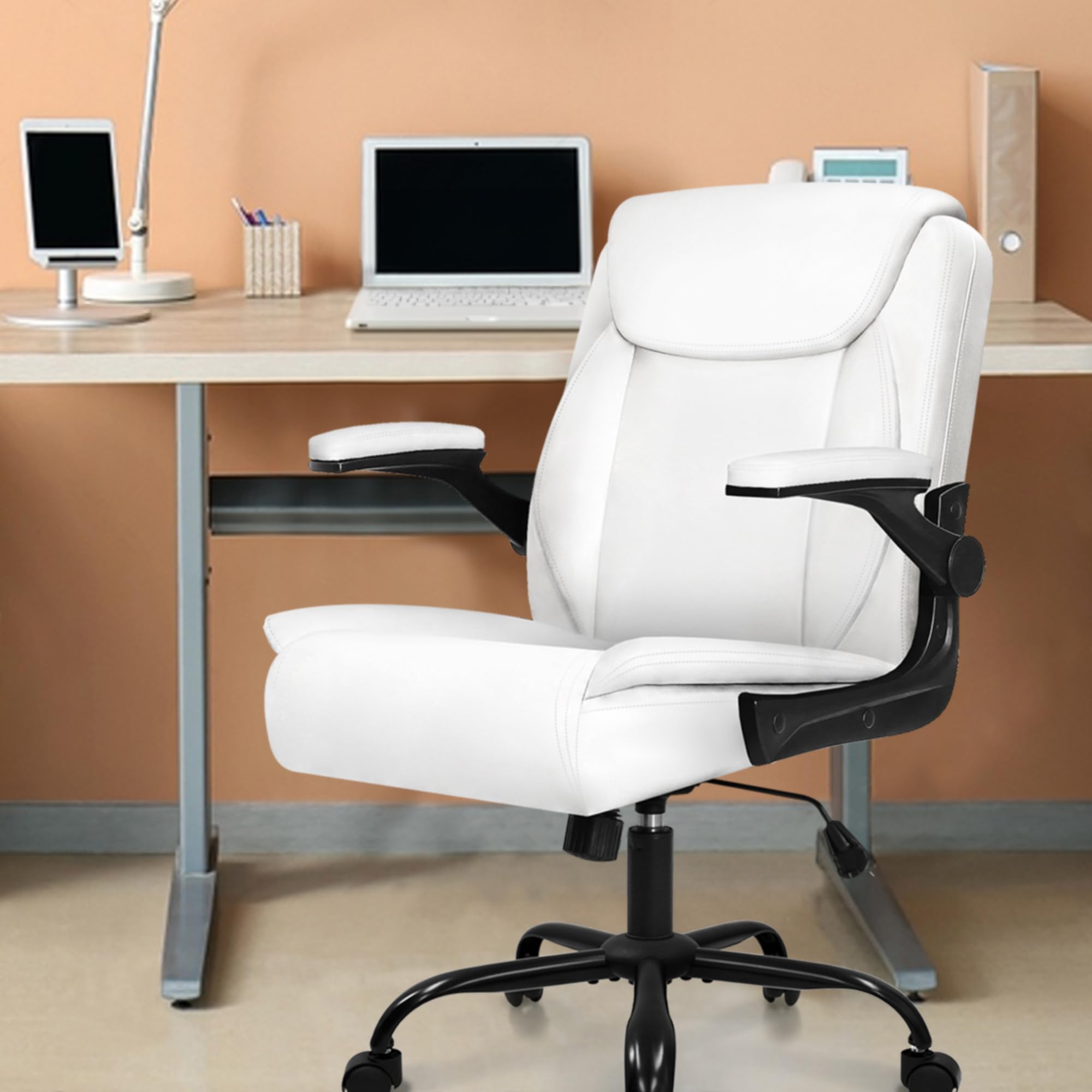 【在宅・ホームオフィスに◎】NEOCHAIR オフィスチェア 社長椅子 ゲーミングチェア 【上質なPUレザーx省スペース＆コンパクト×跳上げ式アームレスト×肉厚座面】PAC-Eホワイト