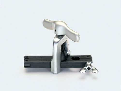 【尖んがり10倍】イチネンTASCO フレキ管ツバ出し手道具(水・給湯用) TA550YY