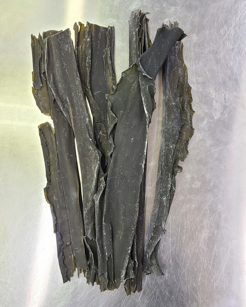 国内外の人気！ 道南 尻岸内産 真昆布 長切 1kg×6袋 昆布 だし昆布 昆布だし こんぶ コンブ 業務用 昆布締め 出汁 和食 北海道 プロ  食物繊維 健康 割烹 居酒屋 寿司 国産 北海道産 dskomb fucoa.cl