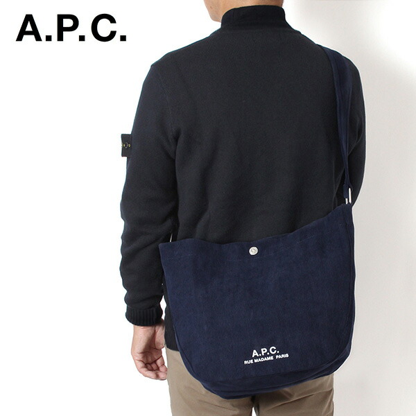 25AWモデル アーペーセー A.P.C. メンズ JOURNAL コーデュロイ ミディアムバッグ【IAK DARK NAVY】 M61939 PSALI IAK/【2025-26AW】m-bag 17,505円