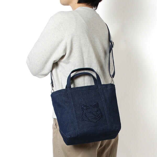 25AWモデルメゾン キツネ MAISON KITSUNE レディース フォックス ヘッド スモールトート【P470 INDIGO】LW05103WD4020 P470/【2025-26AW】l-bag｜drawers（ドロワーズ）