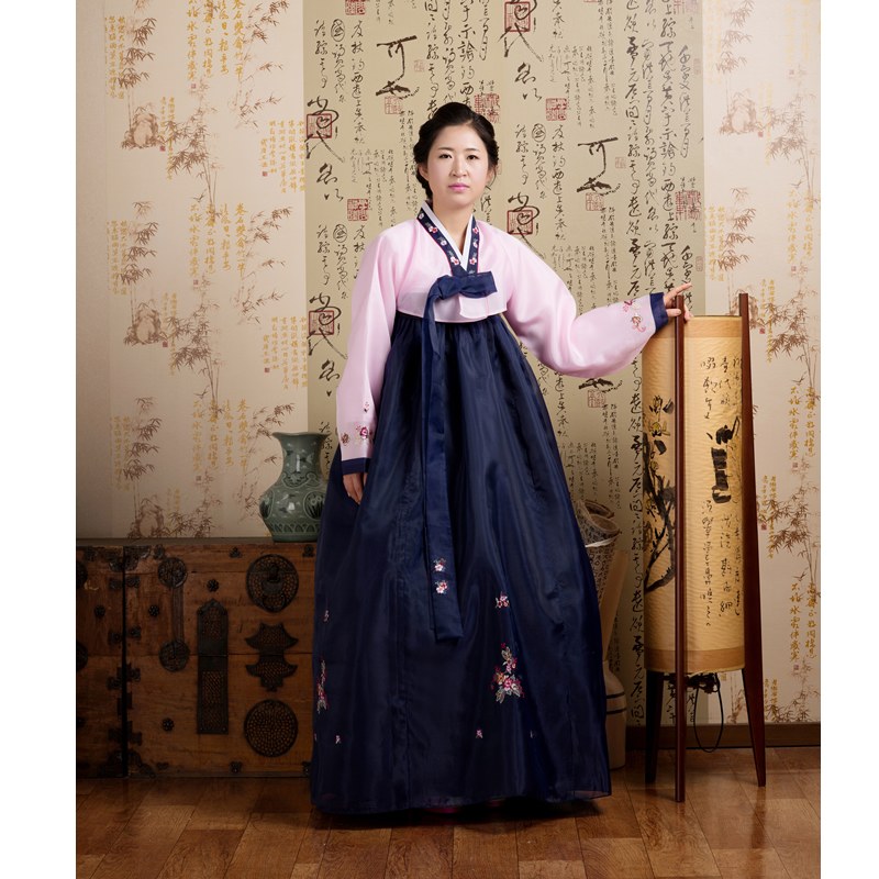 楽天市場 新色入荷 送料無料 韓国民族衣装 チマチョゴリ 薄ピンク 紺 5002 19 Paug16 ドリームアイランド