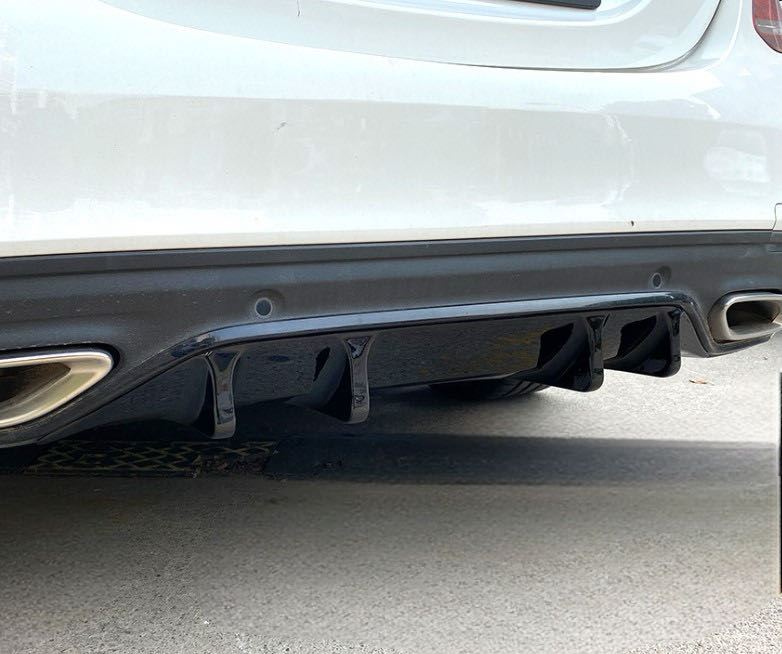 メルセデス ベンツ カーボン ルック リアディフューザー W205 C180 C200 C220d C350e Cクラス セダン AMGライン スポイラー ガーニッシュ パネル エアロ ZST-070｜ドリームセブン　店