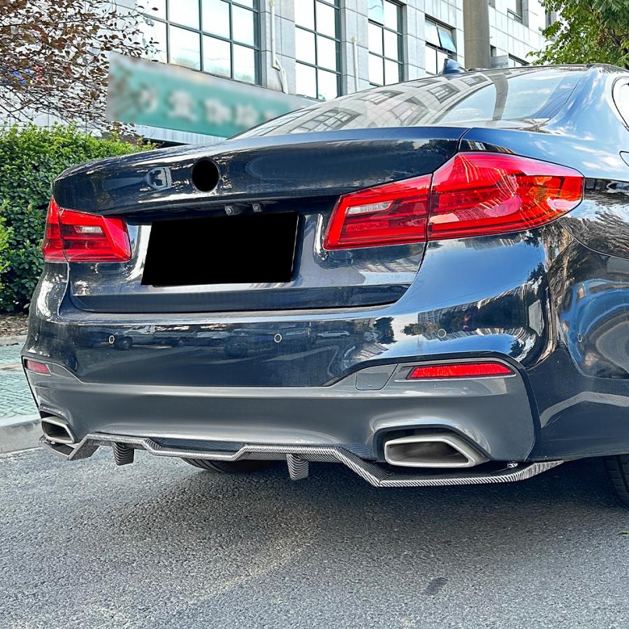BMW G30 523d 523i 530i 530e 540i Mスポーツ セダン 前期 カーボン調 リアバンパー ディフューザー パネル スポイラー エアロ カバー ガーニッシュ b12094 ZST-883｜ドリームセブン　店