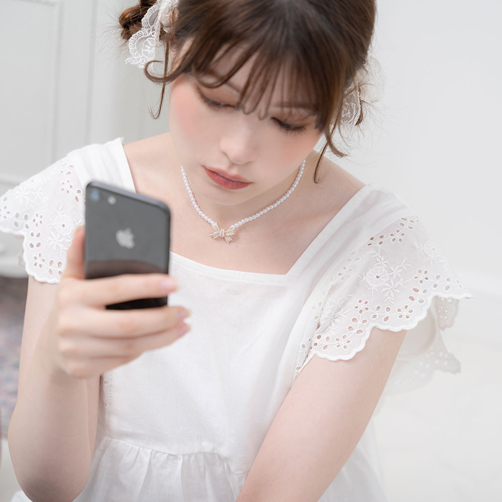 数量は多 胸元綿刺繍フリルレース編みが素敵な真っ赤な可愛い ワンピース 公式ストア Traverserdl Com