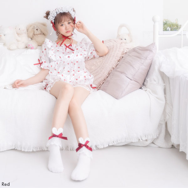 楽天市場 メール便対応 うさ耳フリルレースソックス 靴下 靴関連 服飾小物 アクセサリ 雑貨 プリンセス Dearmylove 春 夏 秋 冬 ホワイト レッド ブラック 23 25cm 21年 10代 代 30代 通勤 通学 結婚式 二次会 かわいい うさ 夢展望 Yumetenbo