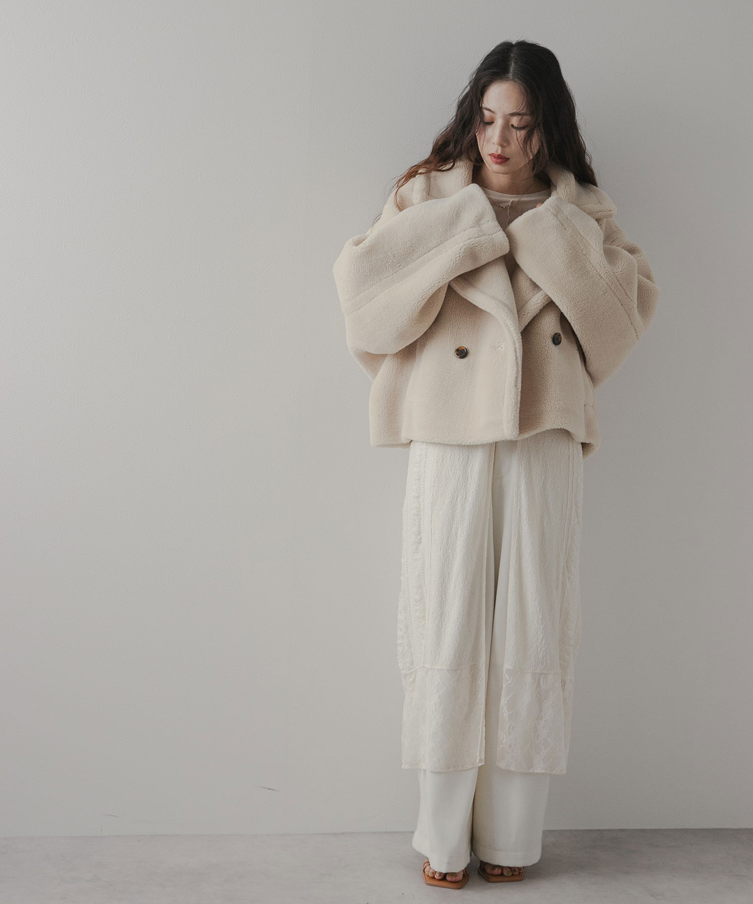 テディベアショートコート