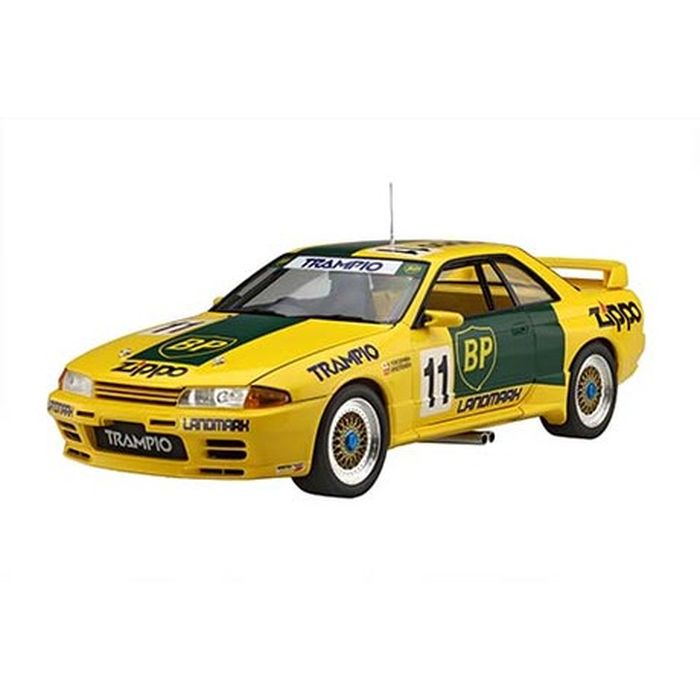 【沖縄・離島配送不可】AXES-6 1/12 AXESシリーズ No.6 BPオイル･トランピオ･GT-R 模型 プラモデル ミニカー フジミ模型 4968728142029