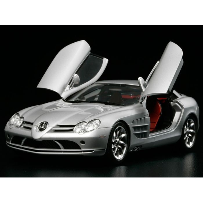 SLRマクラーレン ラジコン Mercedes Benz SLR McLaren, 1:18 R/C Car, Red - Walmart.com