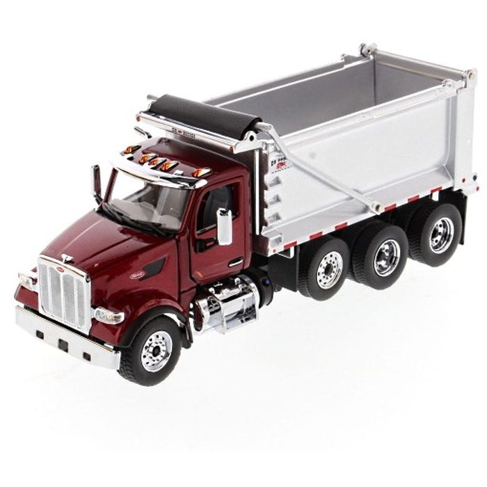 【沖縄・離島配送不可】DIECAST MASTERS 1/50 ピータービルト 567 SF OX Stampede メタリックレッドキャブ 国際貿易 71077