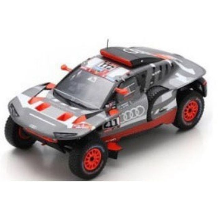 【沖縄・離島配送不可】Audi RS Q e-tron No.211 Dakar Rally 2023 M. Ekstrom - E. Bergkvist SPARK JAPAN S4557