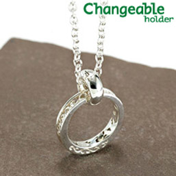 【20日23:59まで 最大3000円オフCP】リングホルダー ペンダント【changeable】【送料無料】ゴシックテイストの唐草リング＆シンプルホルダーセット 指輪をネックレスにする 通す プレゼント 結婚祝い 出産祝い モバナナ 母の日 ギフト