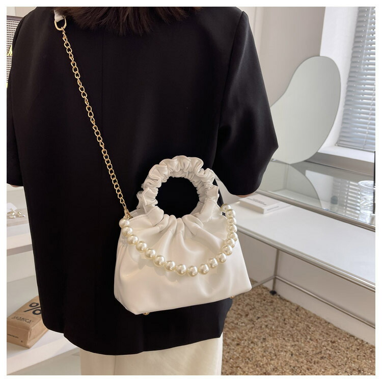 ハンドバッグ レディース ミニバッグ 小さめバッグ レディースバッグ 2wayバッグ 小さいバッグ 激安 新作 おしゃれバッグ ショルダーバッグ ミニショルダー 台形 バッグ 上品 パール 二次会 白 パーティー リングハンドル 黒 鞄 シンプル カバン きれいめ 結婚式 肩掛け