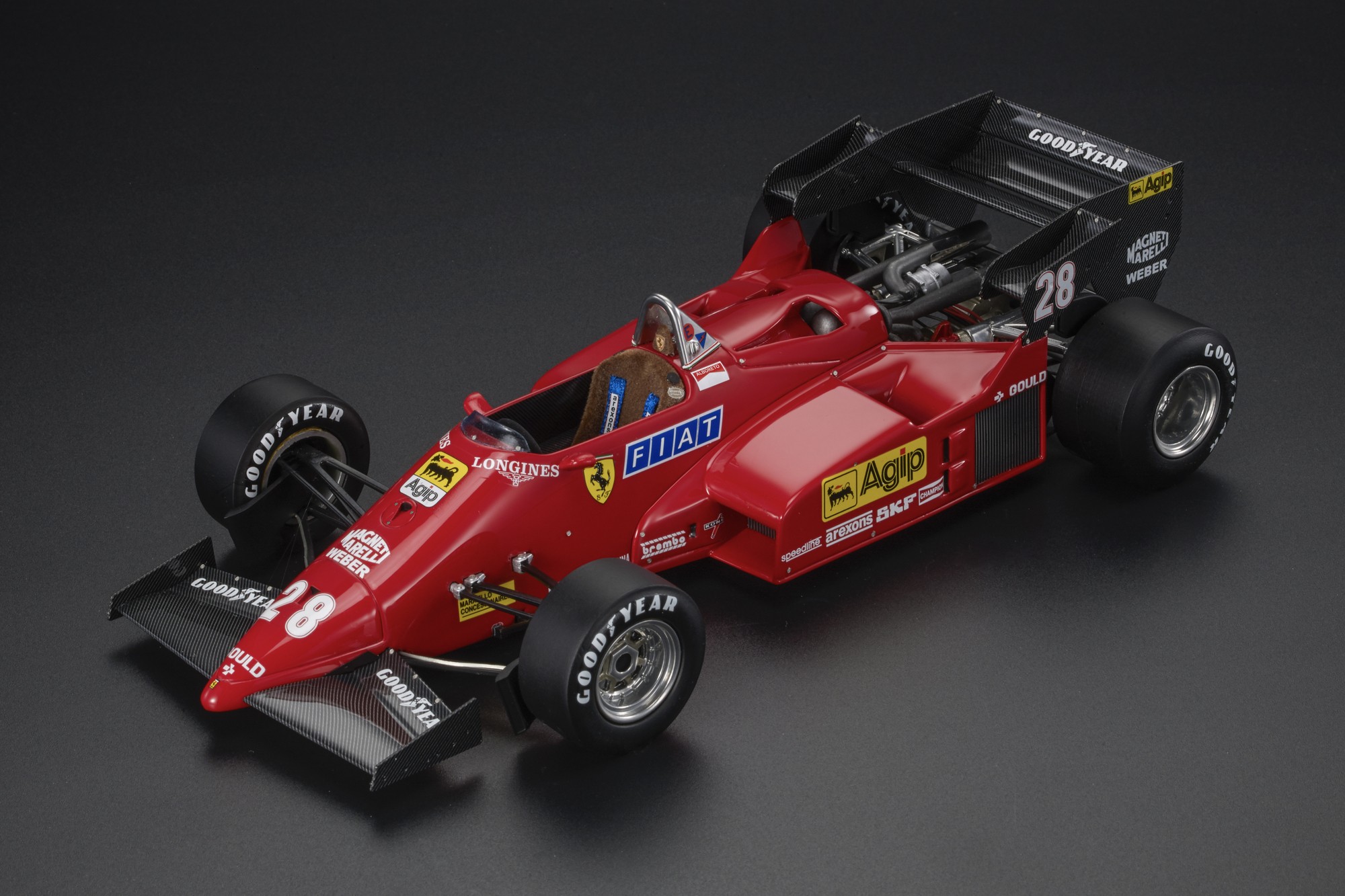 カスタム品 1/18 GP replicas フェラーリ 126C4 1984 1/18 GP Replicas 1984 Formula 1 Michele Alboreto Ferrari