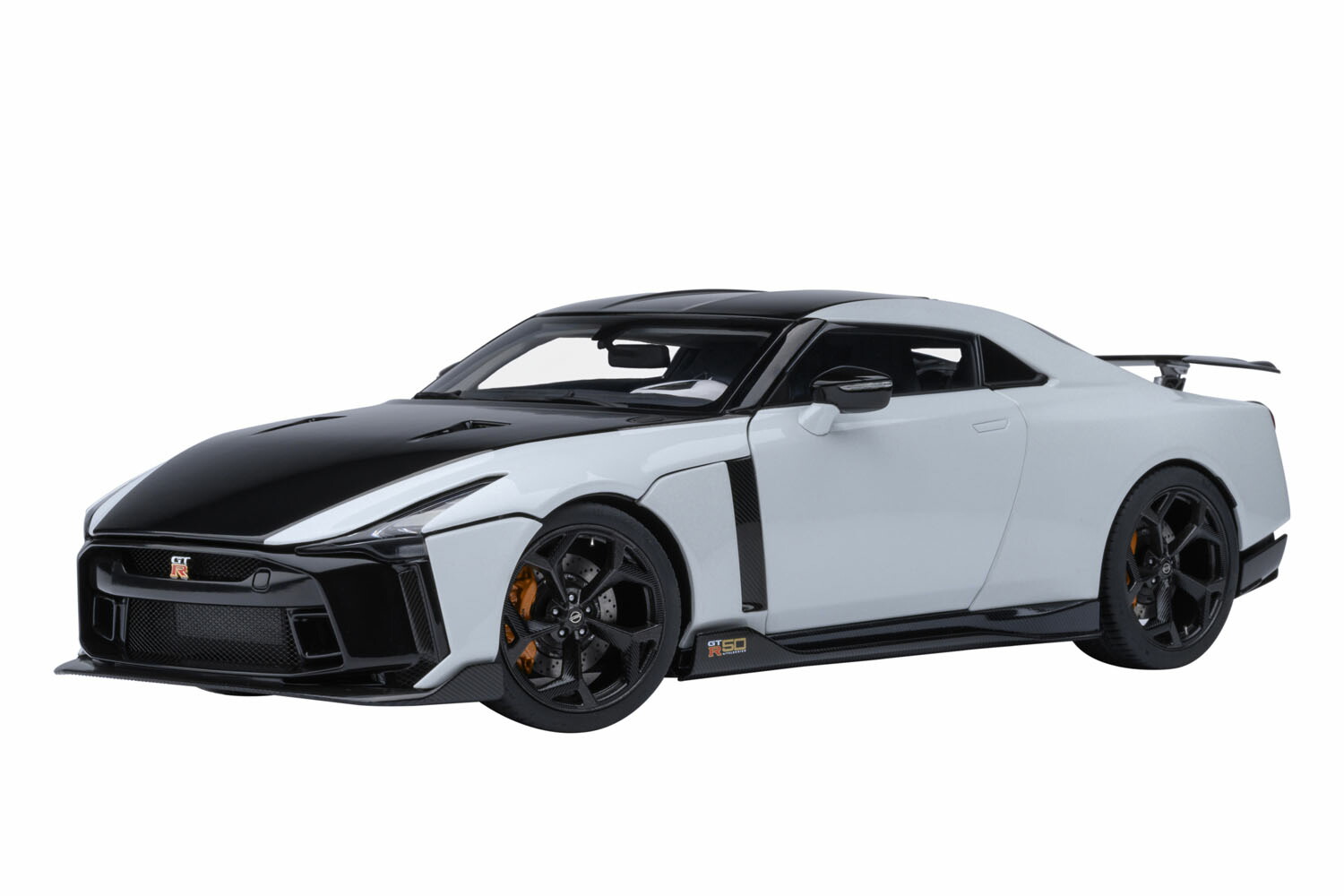 1/18 オートアート 日産　R390 箱なし　難あり シグネチャーシリーズ 1/18 日産 R390 GT1 1998年 ル・マン24