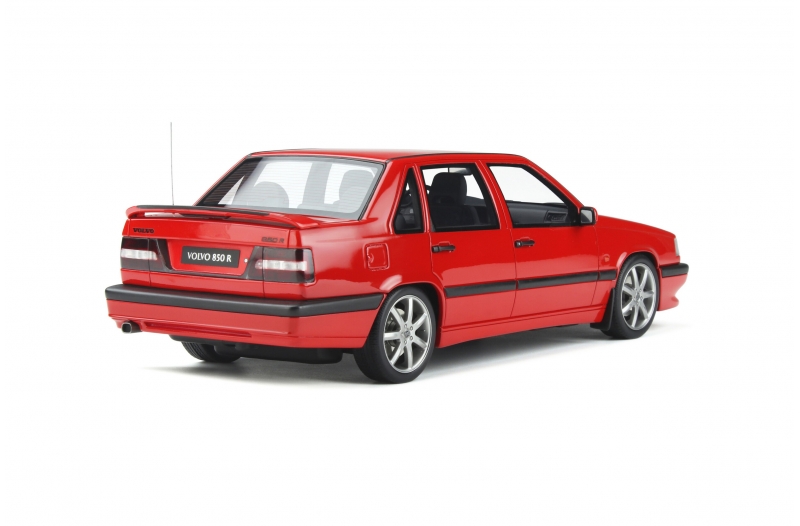 OttOmobile オットモビル 1:18 VOLVO 609-11） 1996 609-11 850R SEDAN