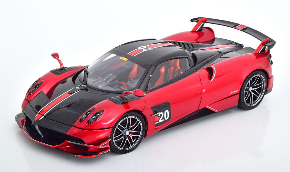 完売 入手困難 LCD モデル 1/18 パガーニ ウアイラ ミニカー 全開閉 完売 入手困難 LCD モデル 1/18 パガーニ ウアイラ ミニカー 全