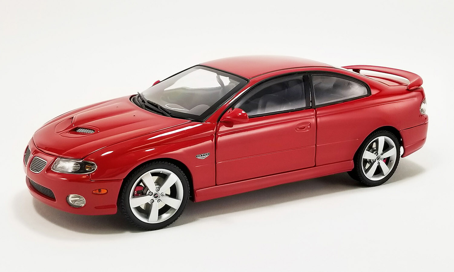 楽天市場】GMP/ACME 1/18 ポンティアック GTO Judge Drag Oulaws