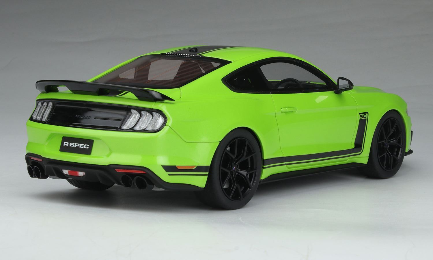 GTSpirit1/18ミニカーレジンプロポーションモデル2020年モデルフォードマスタング2020FORDMUSTANGR-SPEC-RHDGrabberLimeライムグリーン