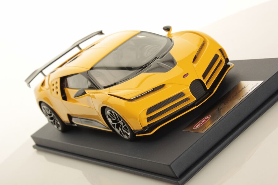 1/18 ブガティビジョン 1/18 ブガティビジョン 1/18 ブガティビジョン