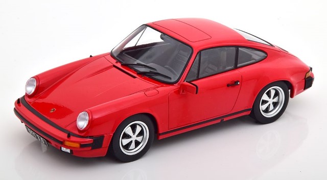 KKスケール 1/18 ポルシェ 911 3.2クラブスポーツ（1989） Kk-Scale 1/18 Porsche 911 Carrera 3.2 Club Sports 1989 Black