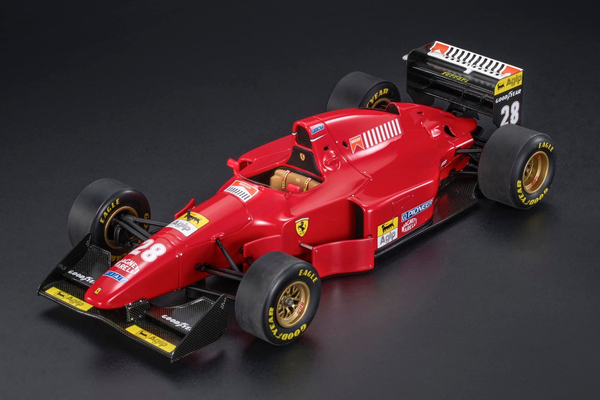 ミニカー　1/18 フェラーリ 412 T1B 1994 ドイツGP ウィナー G.ベルガー #28 ドライバーフィギア付 [GRP172BWD] GP Replicas 1:18 Gerhard Berger Ferrari F1 412 T1B #28 勝者